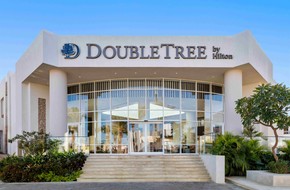 DOUBLETREE BY HILTON SHARKS BAY - MOUNTAIN SIDE/BEACH SIDE