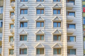 GRAND ANT HOTEL