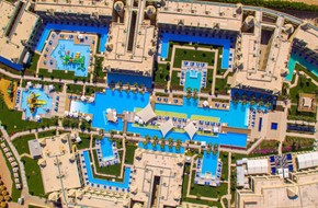 TITANIC ROYAL RESORT