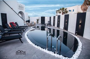 DIVELIA HOTEL SANTORINI
