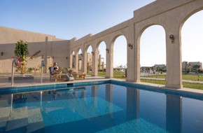 TRUE BEACH VILLAGE ADULT ONLY (+16)