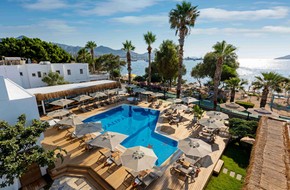 YALIPARK BEACH HOTEL